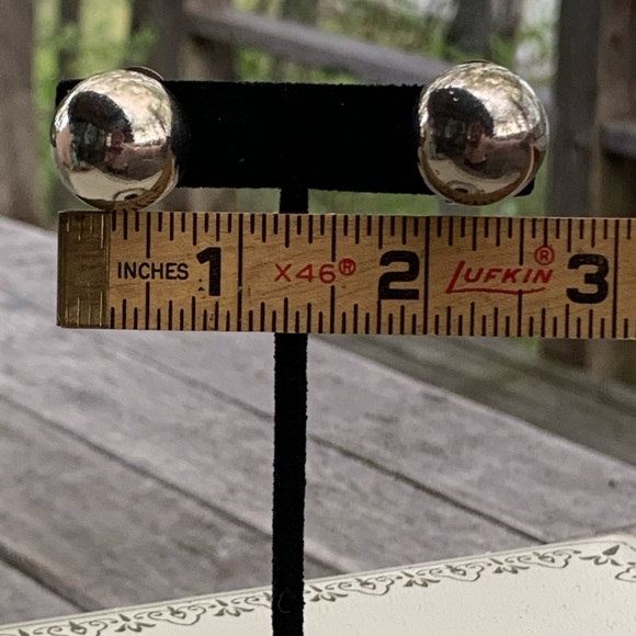 Vintage Silver Clip-On Earrings - Picture 2 of 5